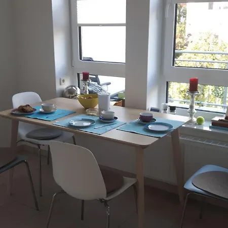 Moderne Mit Balkon Apartamento *