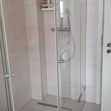 Moderne Mit Balkon Apartamento *